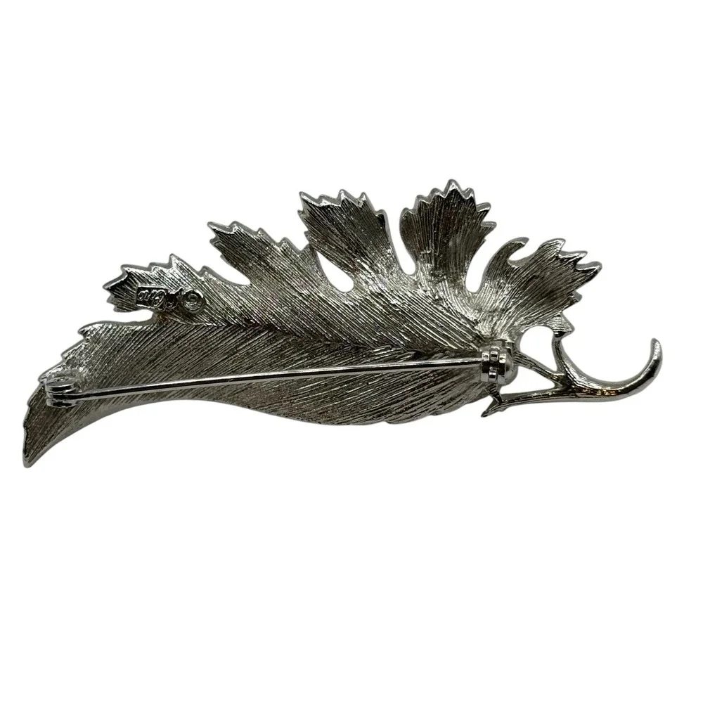 Coro Pegasus Leaf‎ Brooch Silver Tone Textured  Curled Vintage Nature 3D Brushed